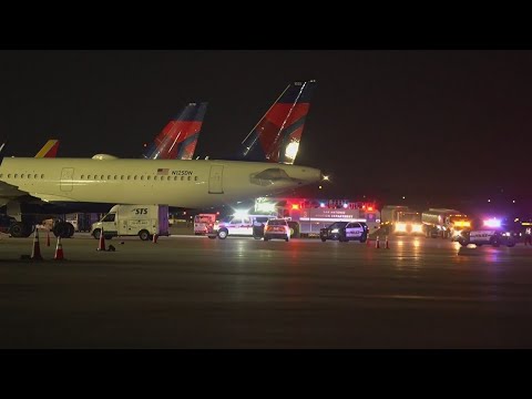 Delta employee dies in apparent freak accident at San Antonio airport