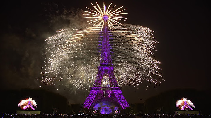 La Fête nationale française - Paris - Tour Eiffel - 14 juillet 2018 (Feu d'artifice)