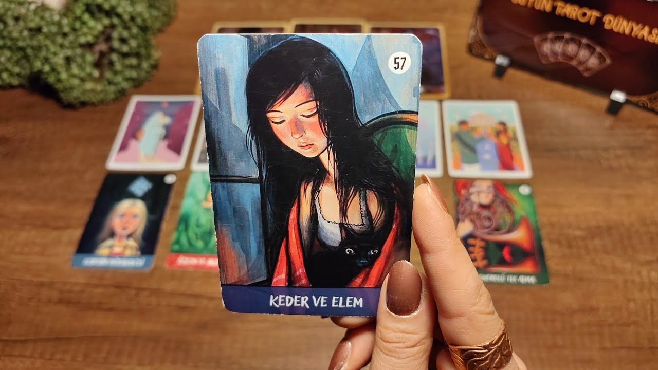 Aklımdaki kişi🤎Bensiz ne durumda ne hissediyor ne düşünüyor #tarot #suyuntarotdünyası #aklımdakikisi