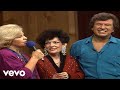 Bill & Gloria Gaither - There's Something About That Name (Live)