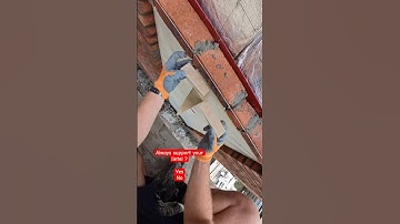 Bricklayer support a lintel 🧱