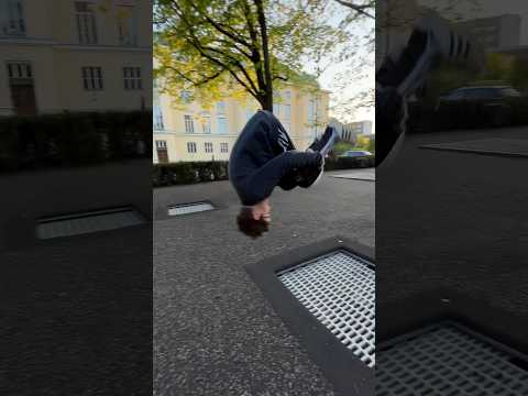 ДВА ВИПА С