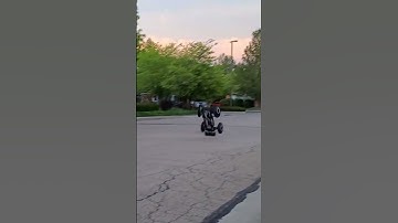 Kraton 8s AMAZING Standing Backflip #shorts #arrma #rccars