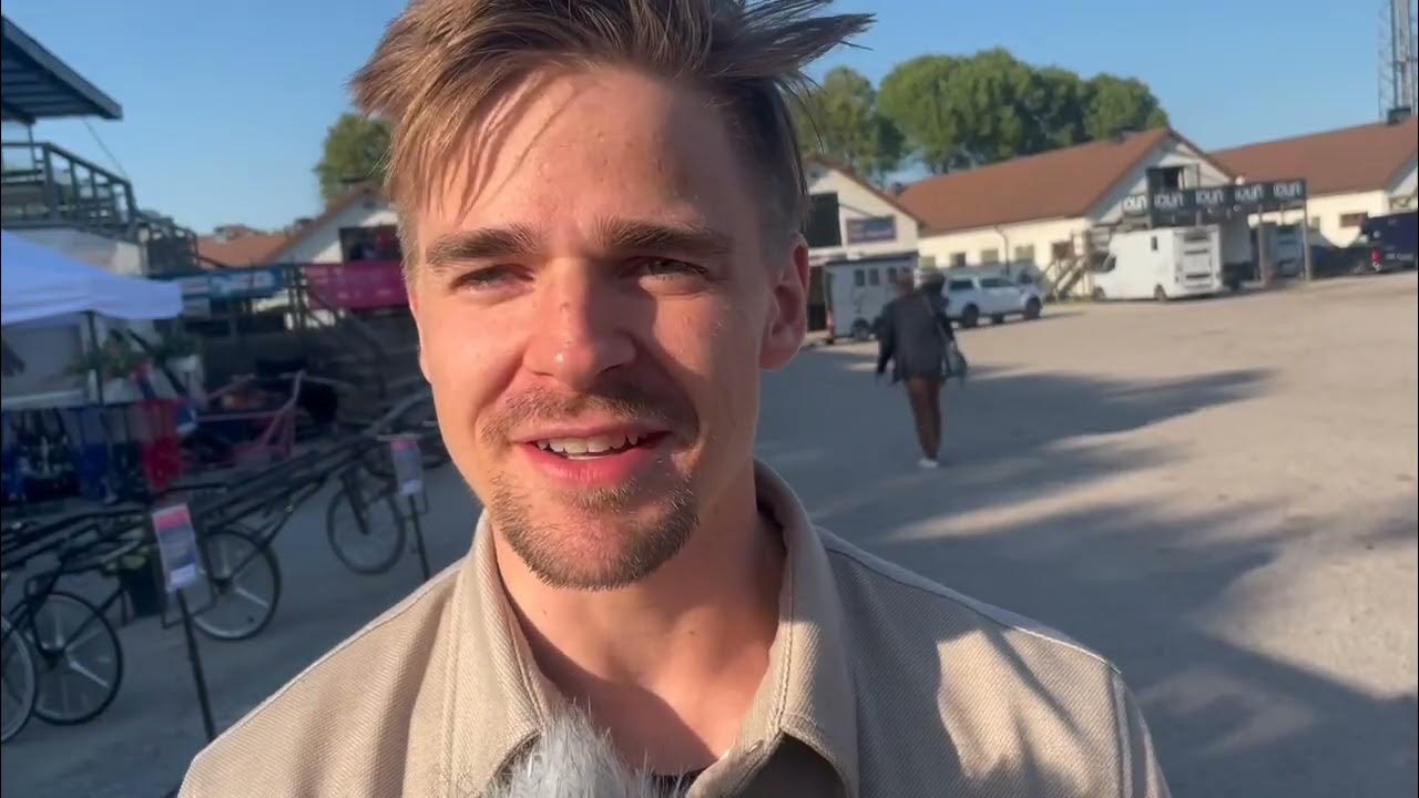 Ishockeyproffset Emil Djuse är stolt över sina kusiner