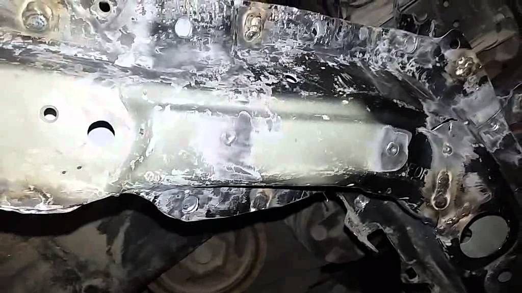 Honda Insight 2010 кузовной ремонт повреждения запчасти ремонт бампера