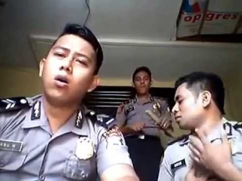 Rab Ne Bana Di Jodi (polisi Makassar)