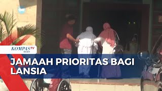Jamaah Haji Lansia Tahun Ini akan Duduk Dikursi Bisnis