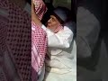 ردة فعل العلامة عبدالله بن جبرين رحمه الله عندما قب ل أحدهم رأسه