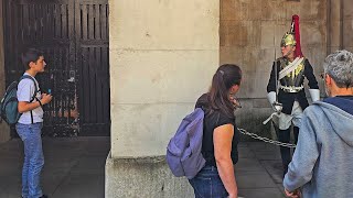 KID WANDERS ALONE INTO THE ARCHES and THIS happens on a packed day st Horse Guards! by London City Walks 15,010 views 3 days ago 57 minutes