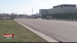 Former deputy warden sues SD Department of Corrections