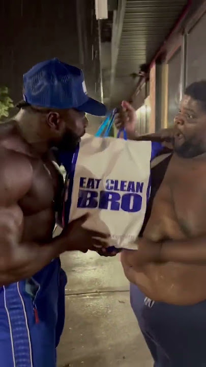 NDO CHAMP Catches PHAT PAPI NOT EATING CLEAN !!! For More Funny Videos Follow I.G @IAmPhatPapi 😂