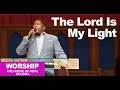 Dr. E. Dewey Smith singing The Lord is My Light