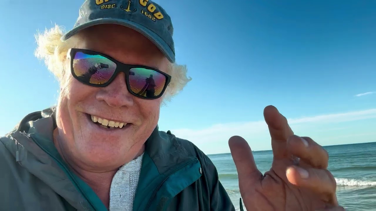 Giant Lobster, Shark & Bluefish Encounters Under the Sea!