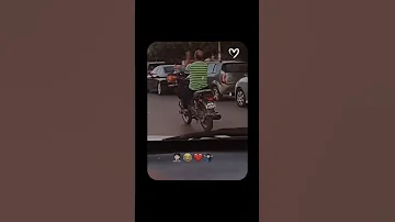 بالمكنه البطه اخدت اللقطه 
