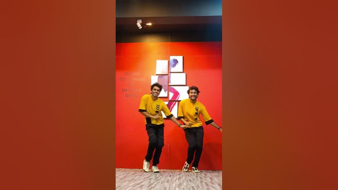 Yaar Indha Saalai Oram