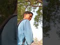 یہ رہا ایک funny + relatable caption 😄👇“Bohot din baad school jaa raha hoon… bag se zy