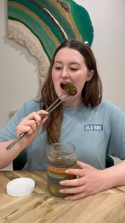 ⭐️FOOD REVIEW⭐️ DOC’S FULL SOURS⭐️ PART 1 foodreview mukbang pickles