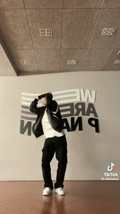 [091422] TNX SungJun dancing to VATA'S CHOREO- NEW THING #kpop #shorts #tnx #sungjun #dance #smf