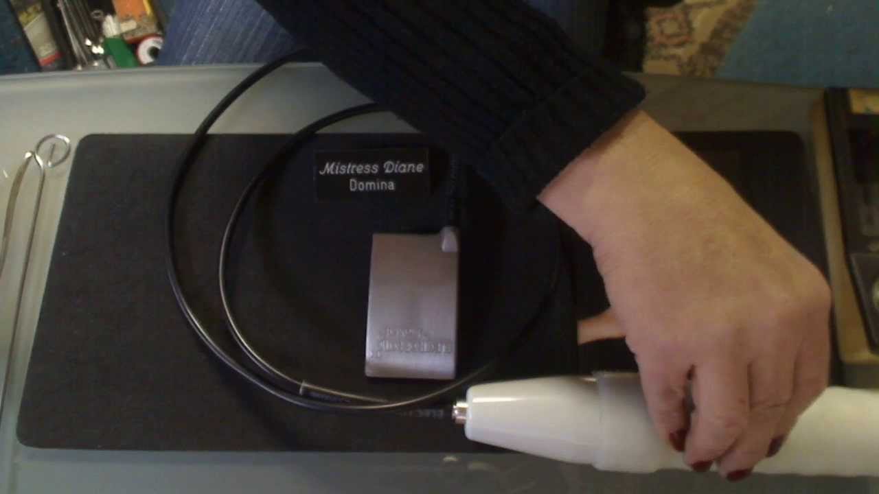 Neon Wand - Power Tripper - Mistress Diane