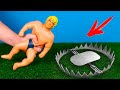 Experiment: Stretch Armstrong VS Trap