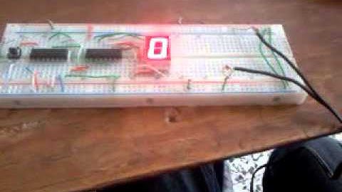 protoboard contador 0 a 9 display de 7 segmentos demostracion