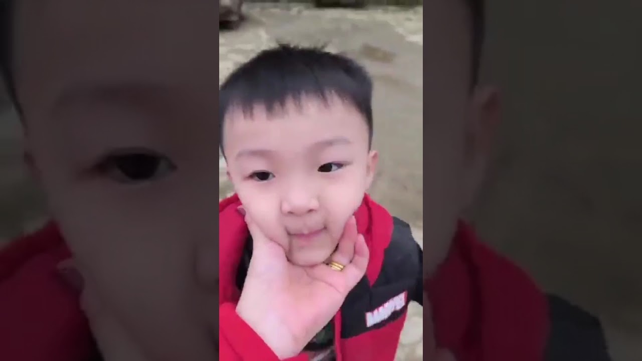 Đi chơi cùng nhau giữa chiều Xuân vui quá cớ ,đây là làng Đá ở Hồng Thái Tuyên Quang ,4Tết 