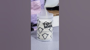 Use Cookie Cutters with Mock Ganache to make the easiest Transfer Cakes with Frost Form! 👻