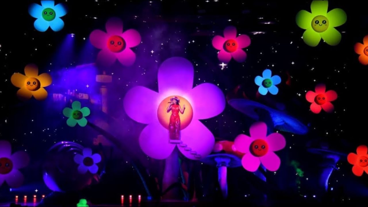Katy Perry Daisies (Vegas Play 2021) YouTube
