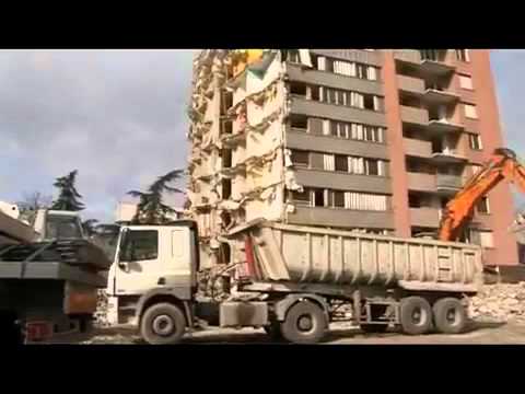 Снос высокого здания