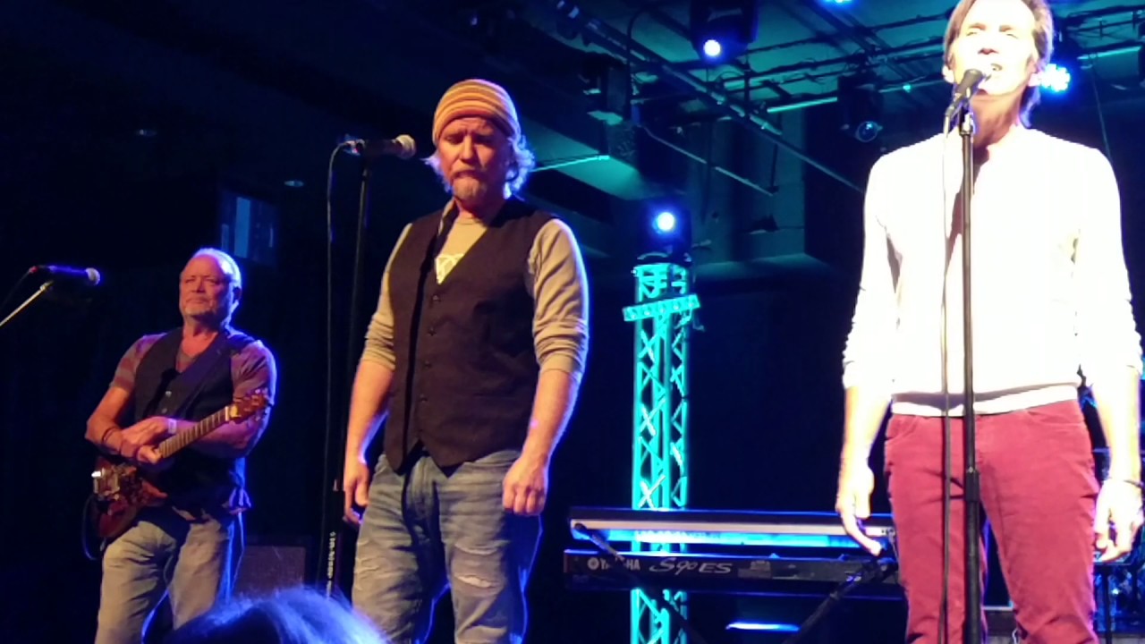 Kipp Lennon of VENICE covering ALWAYS A WOMAN TO ME YouTube