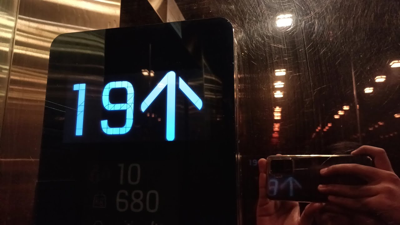 (19th B-day special) Beautiful KONE high-rise elevators in Andheri, Mumbai, Maharashtra