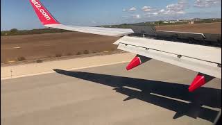 Jet2 737 from Edinburgh landing at Mahon Menorca