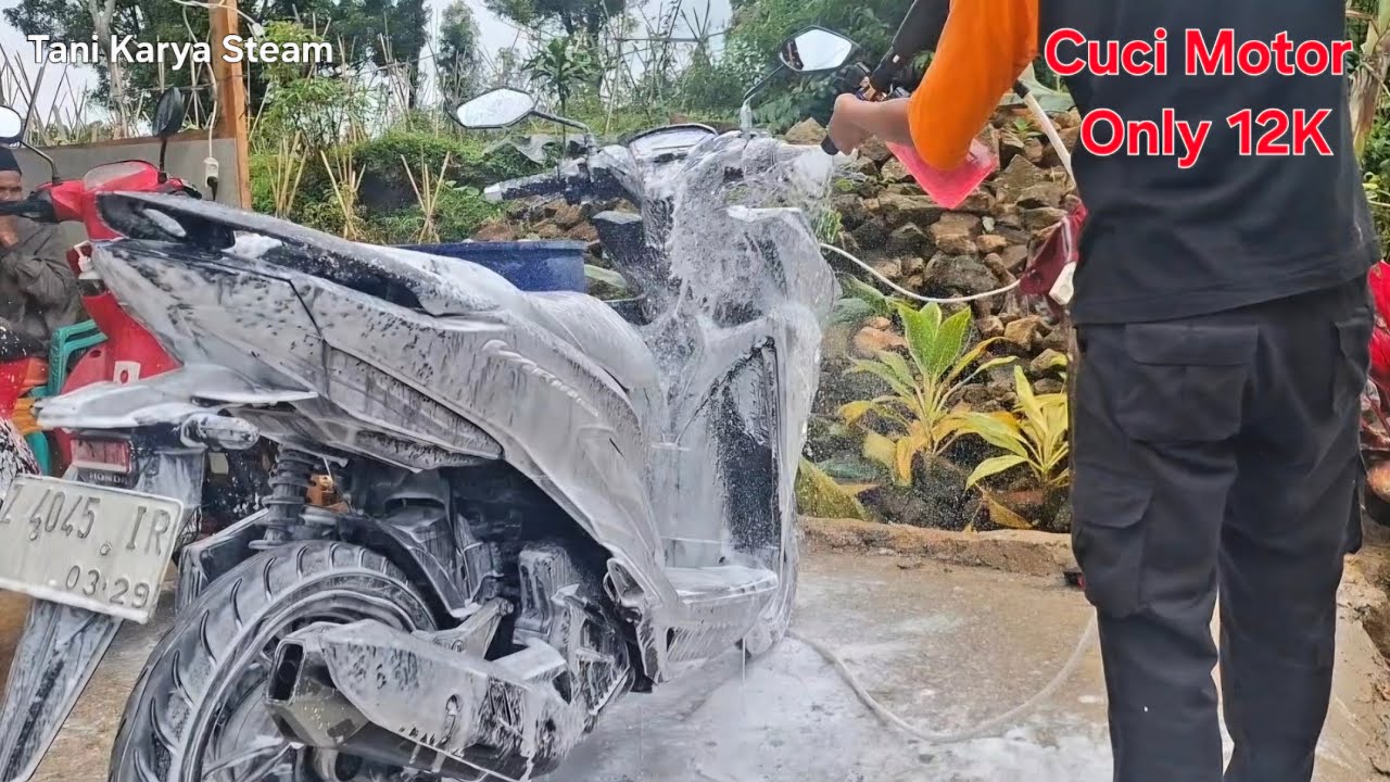 Cuci Motor Only 12K Lok. Kp. Sindang pala gunung menir 