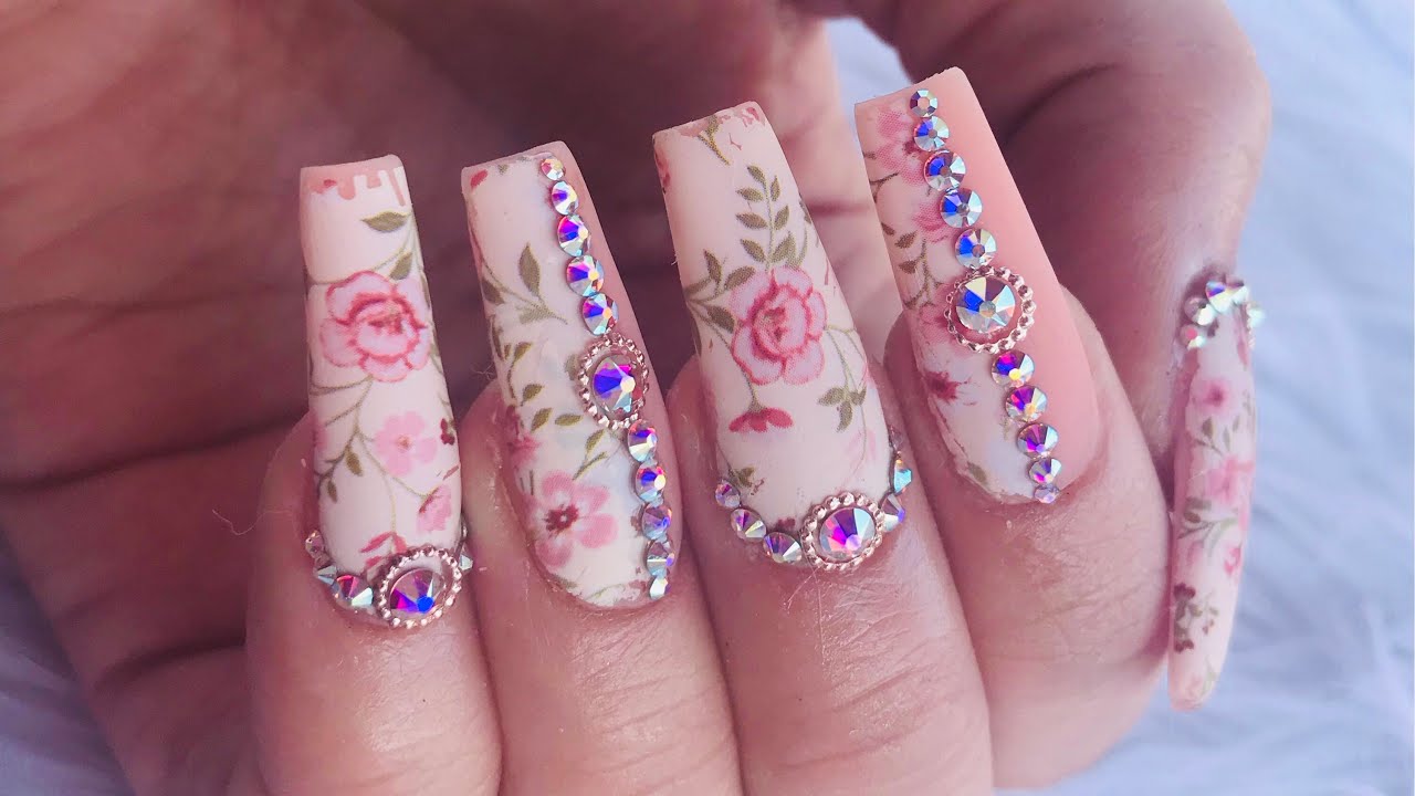 Diseño con Foil Floreado en acabado Matte y Cristal Swarovski 💎 - YouTube