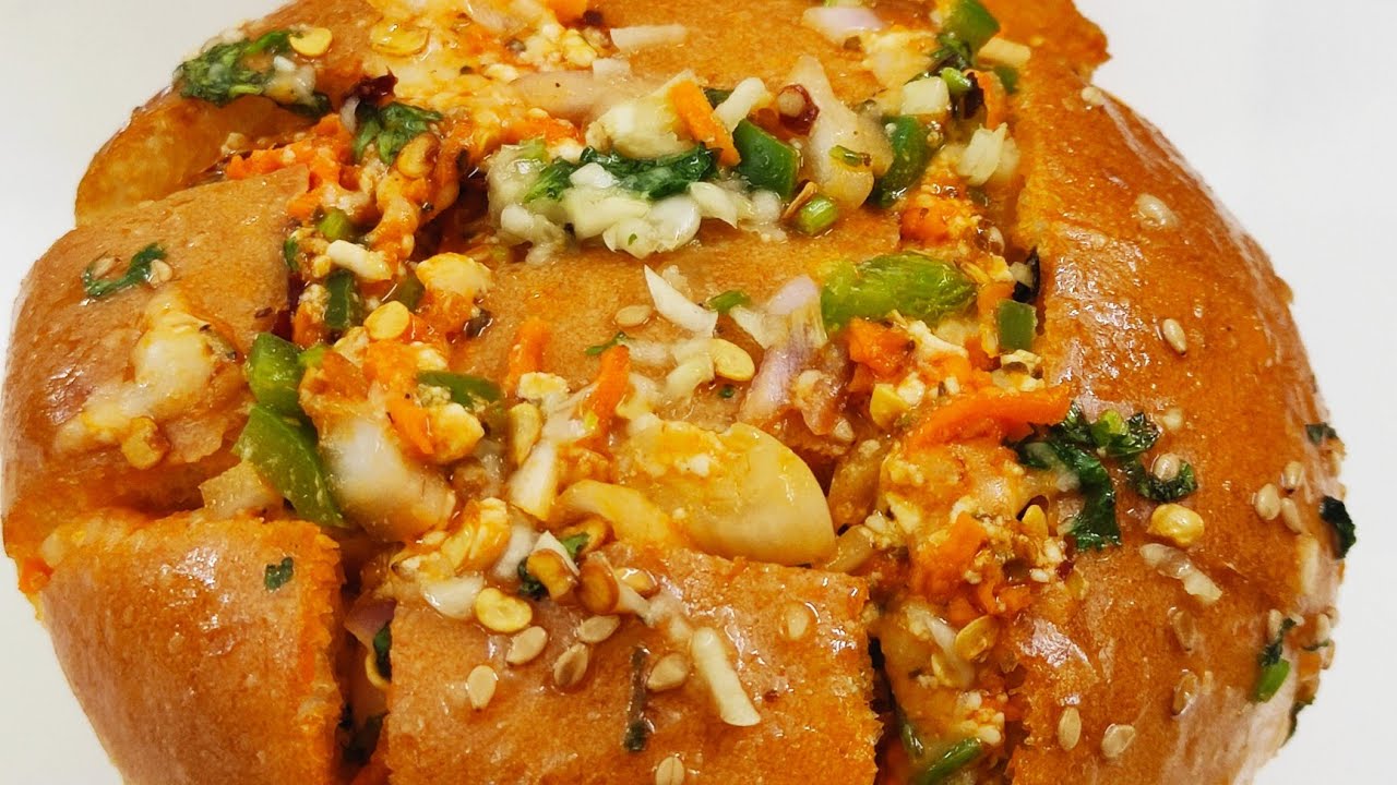 तवा पिज़्ज़ा बन रेसिपी/Stuffed Pizza Bun Recipe on Tawa--Pull Apart Stuffed Cheese Bun-Pizza Bun