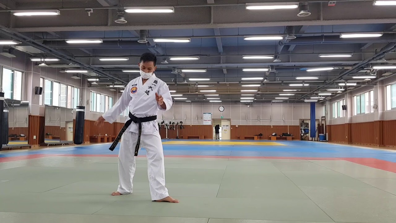 arial twist tutorial