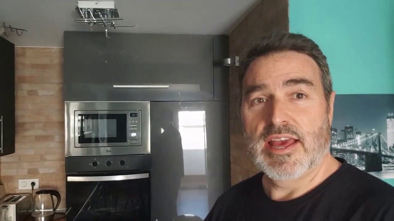 Valdespartera 3 lockdown kitchen appliance video. - YouTube