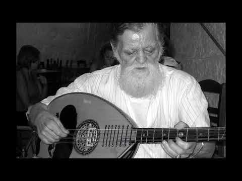 Ο Στέφανος Νομικός