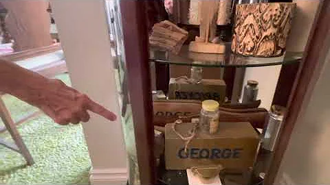 Kathryn Jarvis describes Curio Cabinet 3B