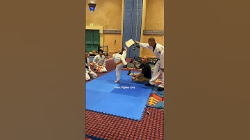 Boards don’t hit back but teach confidence & technique #karate 🦶 High Jump Kick Challenge #shorts