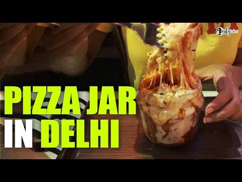 Delhi's Cheesiest Pizza in A Jar At Woodbox Cafe | Curly Tales