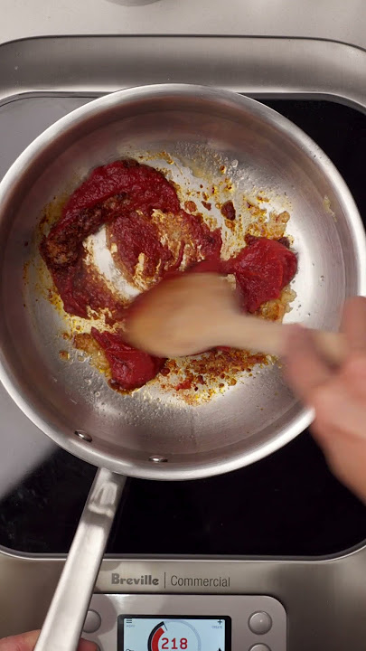 PATATAS BRAVAS SAUCE [👇🏼RECIPE]