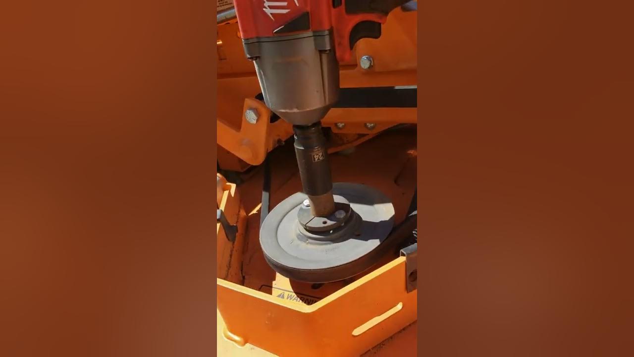 Easy Way To Replace Blades On A Scag Mower - YouTube