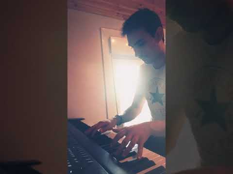 Amir - longtemps ( piano cover ) - YouTube