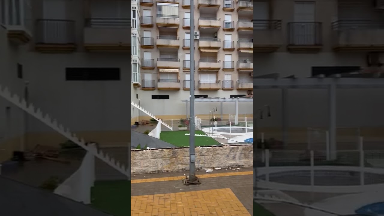 destrozos tornado isla cristina hoy 