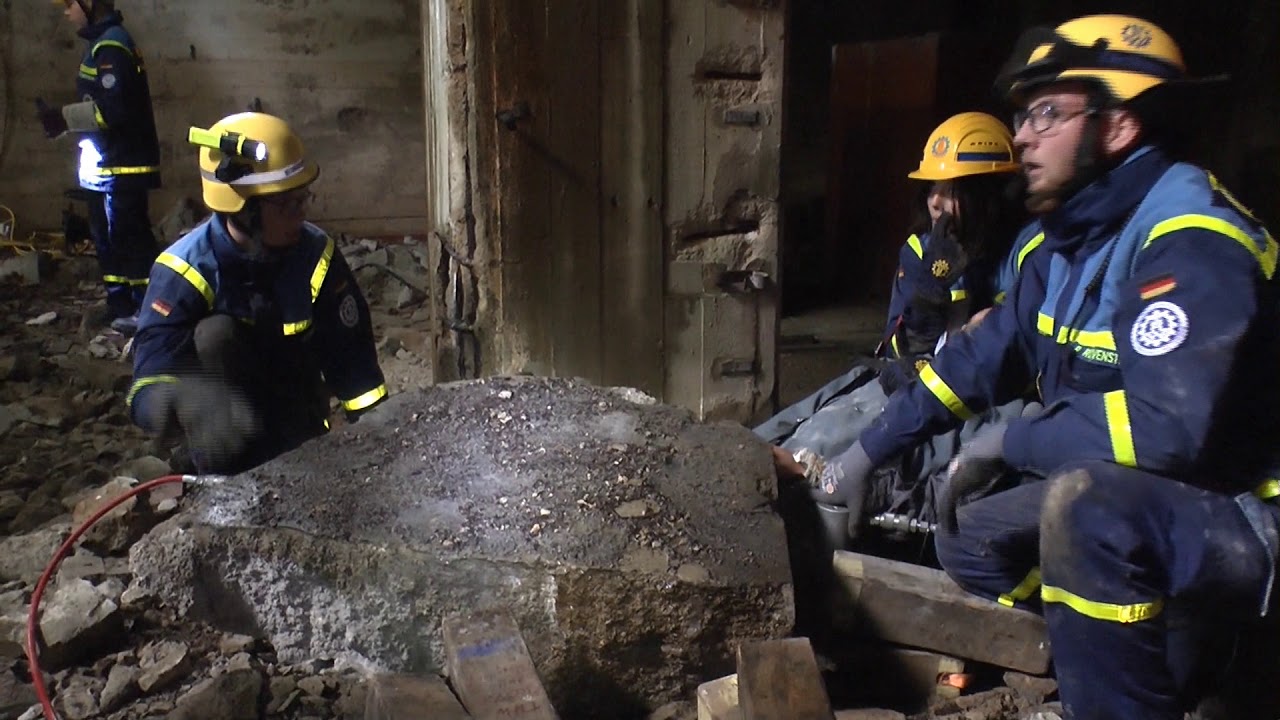 Einsatzübung der THW-Jugend Hamburg-Bergedorf, Hamburg-Nord und der Malteser Sanitätsjugend Hamburg