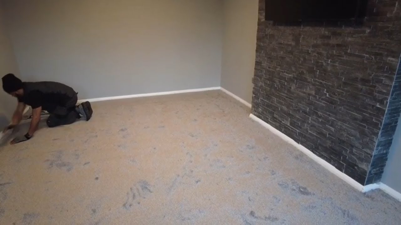 HOW TO FIT GRIPPERS+ UNDERLAY  ON A CONCRETE FLOOR