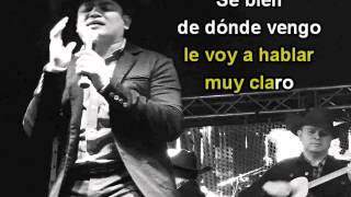 Video thumbnail of "Jhon Onofre - Debajo del Sombrero (Video Lyric)"