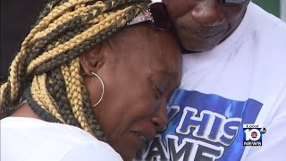 'No justice, no peace': Family protests fatal police shooting in Miami