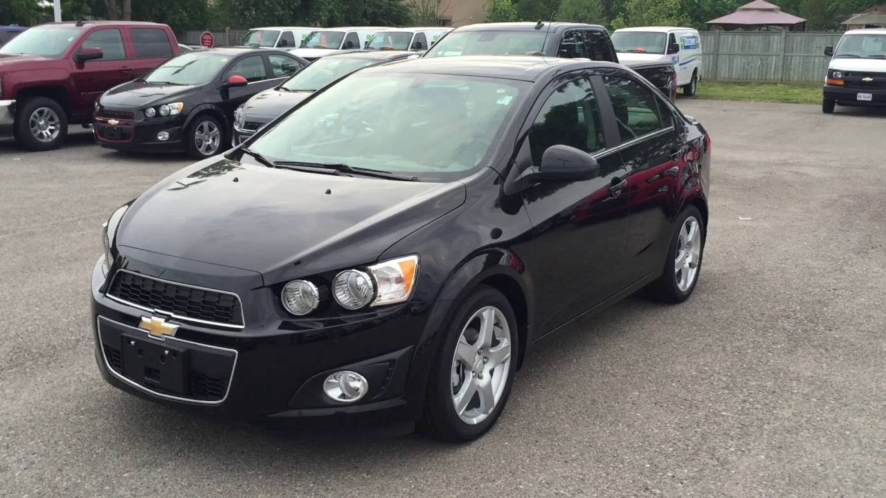 2016 Mosaic Black Metallic Chevrolet Sonic Lt Auto Roy Nichols Motors Courtice On